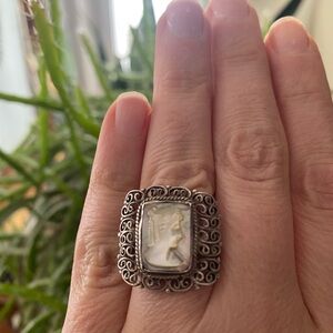 Elegant Silver Cameo Ring